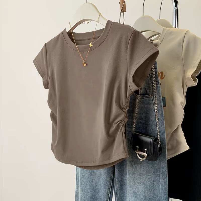 Elevate Your Summer Style with Our Chic Short Sleeve Slim Fit T-Shirt for Women - Effortlessly Versatile and Breathable